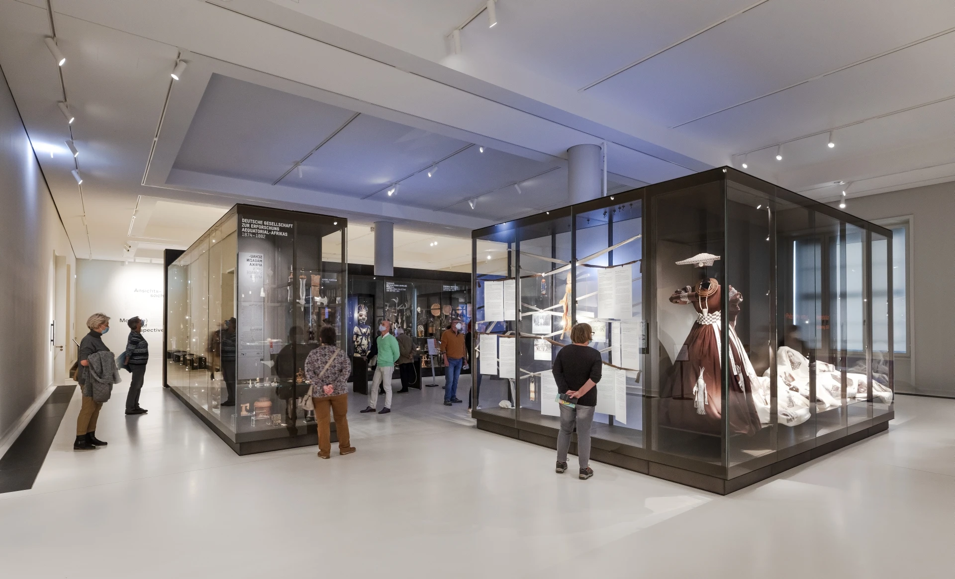 expo hall at Ethnologisches Museum